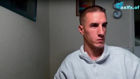 Axl online show from October 9, 2025, 10:08 pm