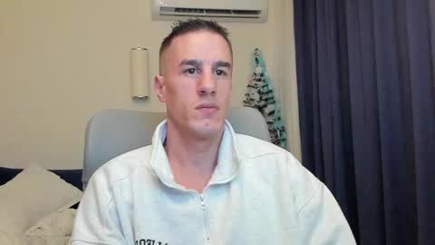 Axl online show from January 11, 2026, 4:28 am