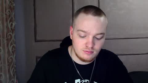 Ian skinny Slawa online show from December 6, 2024, 7:54 am