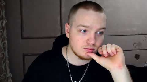 Ian skinny Slawa online show from December 8, 2024, 4:57 am