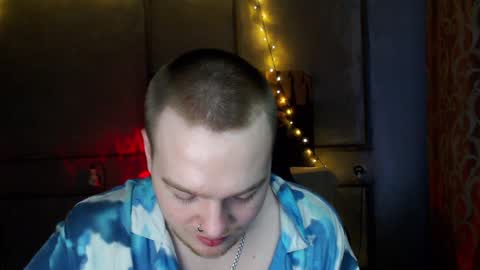 Ian skinny Slawa online show from December 12, 2024, 5:31 am