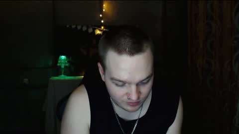 Ian skinny Slawa online show from December 17, 2024, 1:49 pm