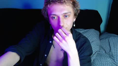 Ian skinny Slawa online show from December 28, 2024, 7:22 am