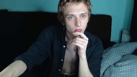 Ian skinny Slawa online show from January 2, 2025, 3:58 am