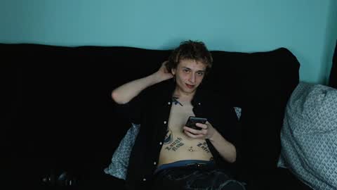 Ian skinny Slawa online show from January 10, 2025, 7:43 pm