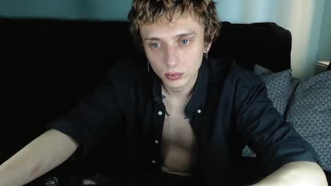 Ian skinny Slawa online show from January 11, 2025, 1:01 pm