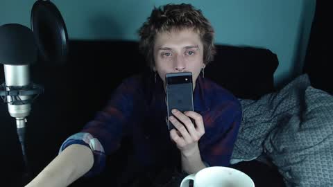 Ian skinny Slawa online show from January 12, 2025, 9:08 pm