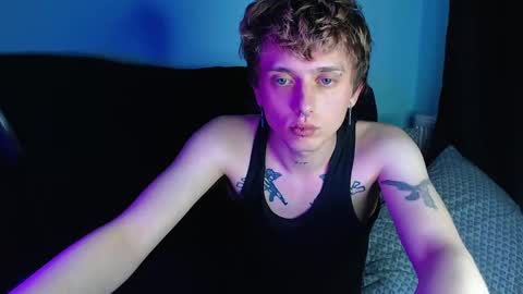 Ian skinny Slawa online show from February 19, 2025, 5:27 am