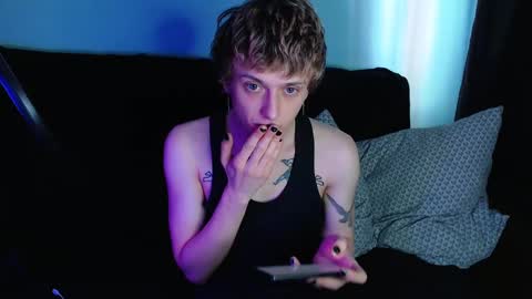 Ian skinny Slawa online show from February 21, 2025, 9:24 am