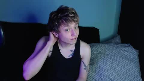 Ian skinny Slawa online show from February 25, 2025, 5:47 pm