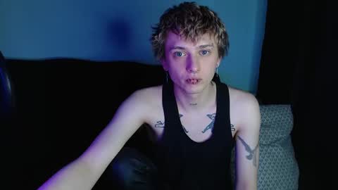 Ian skinny Slawa online show from February 26, 2025, 4:36 am