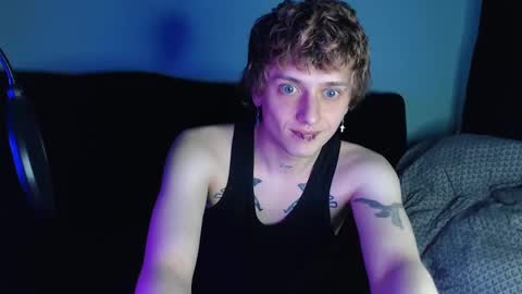 Ian skinny Slawa online show from March 12, 2025, 7:17 pm