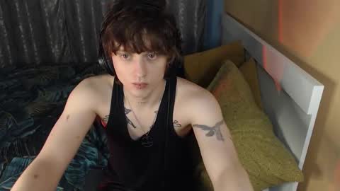 Ian skinny Slawa online show from September 9, 2025, 2:22 am