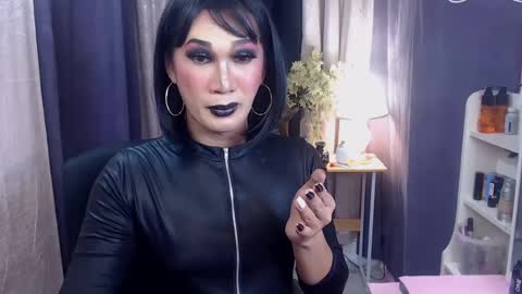 aya online show from March 5, 2025, 1:39 pm