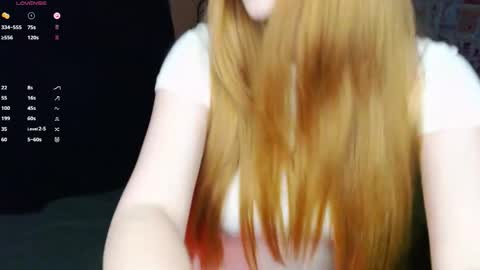 Aya online show from December 19, 2025, 9:11 pm