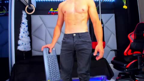 Ayden Miller online show from December 27, 2024, 8:56 am