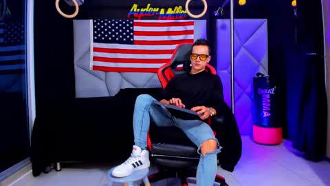 Ayden Miller online show from February 9, 2025, 4:46 am