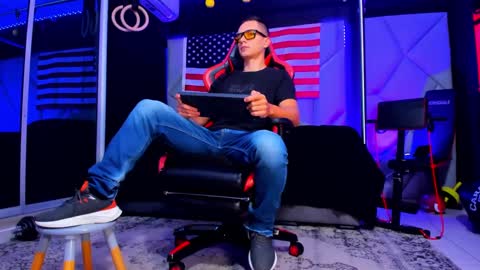 Ayden Miller online show from September 30, 2025, 2:33 pm