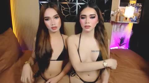 ur lovely ayi  online show from November 24, 2025, 12:49 pm