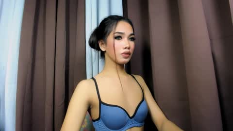 Snapshot of ayicum chatting on April 4, 2026, 1:41 pm ur lovely ayi online show from April 4, 2026, 1:41 pm