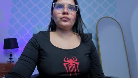 Alyda Jaramillo online show from February 2, 2026, 7:23 pm