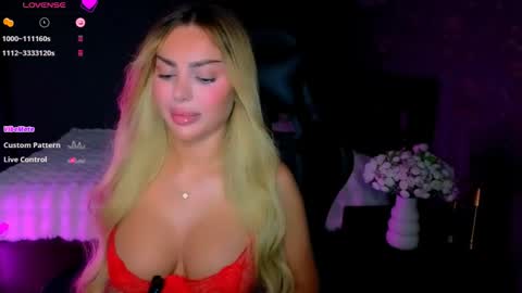  Ayla Demir  online show from May 19, 2026, 8:04 pm
