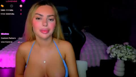  Ayla Demir  online show from May 26, 2026, 8:05 pm