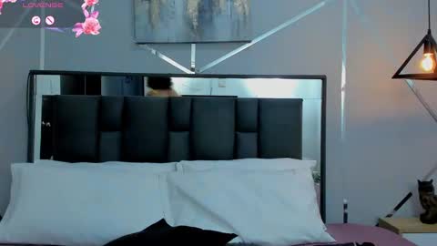 Ayla online show from January 30, 2025, 2:38 am