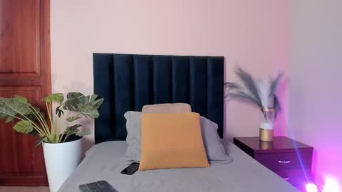 AylaStonne online show from February 3, 2026, 6:35 pm