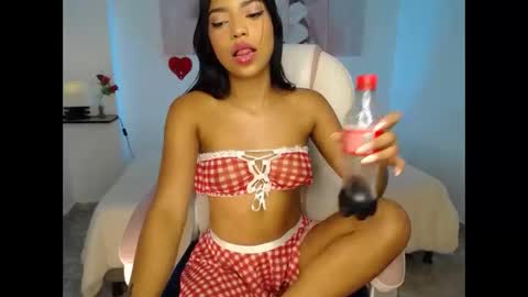 aylin_ross_ online show from April 9, 2026, 5:18 am