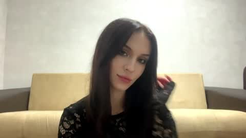 Snapshot of aylinblush chatting on May 17, 2026, 7:43 pm Amina online show from May 17, 2026, 7:43 pm