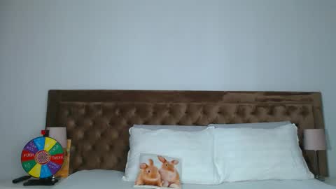 Aylin online show from October 6, 2025, 1:58 am