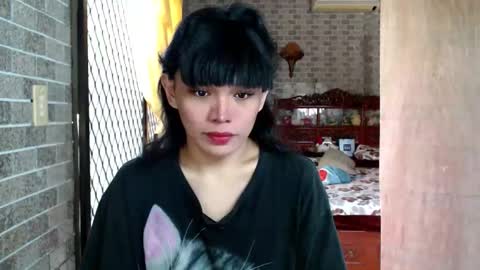 aymkyline online show from October 17, 2025, 12:58 am