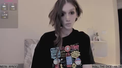 Snapshot of ayn3q chatting on November 1, 2025, 1:18 am AYNEK fansly online show from November 1, 2025, 1:18 am