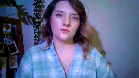 Snapshot of ayrix chatting on September 11, 2025, 8:20 pm ayrix online show from September 11, 2025, 8:20 pm