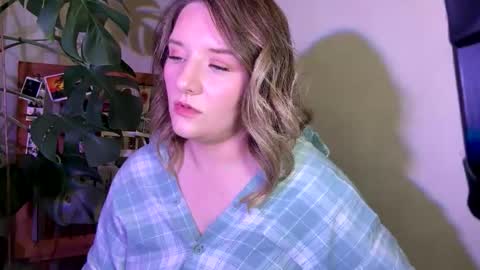 Snapshot of ayrix chatting on October 1, 2025, 6:14 pm ayrix online show from October 1, 2025, 6:14 pm