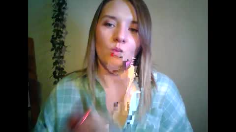 Snapshot of ayrix chatting on October 13, 2025, 6:08 pm ayrix online show from October 13, 2025, 6:08 pm