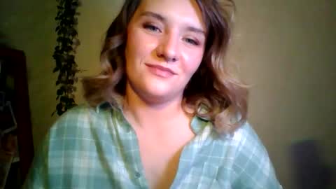 Snapshot of ayrix chatting on October 18, 2025, 8:09 pm ayrix online show from October 18, 2025, 8:09 pm