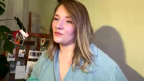 Snapshot of ayrix chatting on October 25, 2025, 9:09 pm ayrix online show from October 25, 2025, 9:09 pm