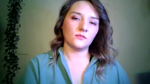 Snapshot of ayrix chatting on November 7, 2025, 8:09 pm ayrix online show from November 7, 2025, 8:09 pm