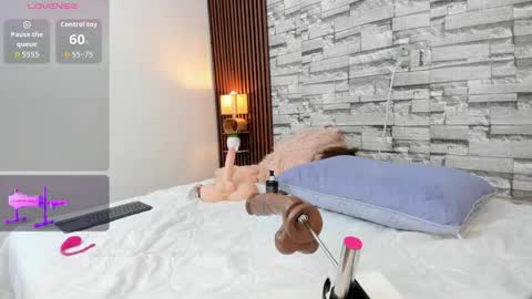 AYSHA online show from March 14, 2026, 9:53 pm