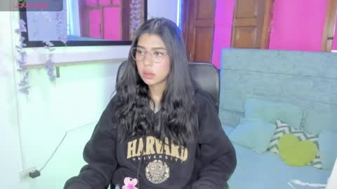 Aysha online show from May 21, 2026, 3:24 am