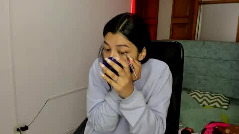 aysha_winxx online show from December 4, 2025, 3:16 am