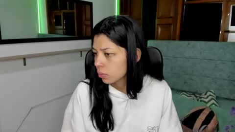 aysha_winxx online show from January 14, 2026, 3:34 am