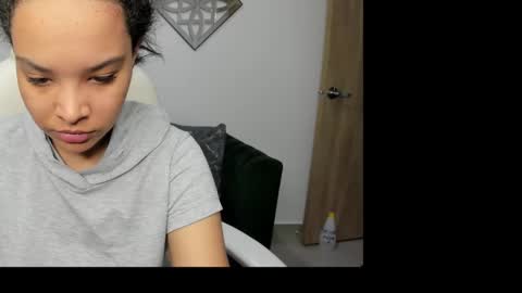 Snapshot of ayshel_cooperr chatting on October 20, 2025, 4:02 am ayshel_cooperr online show from October 20, 2025, 4:02 am