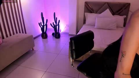 Ayshel online show from January 8, 2026, 3:20 am