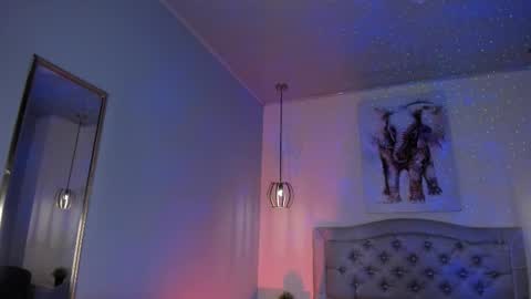 Ayshell online show from March 23, 2026, 3:43 am