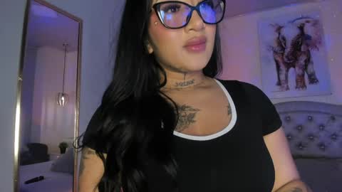 Ayshell online show from April 15, 2026, 3:57 am