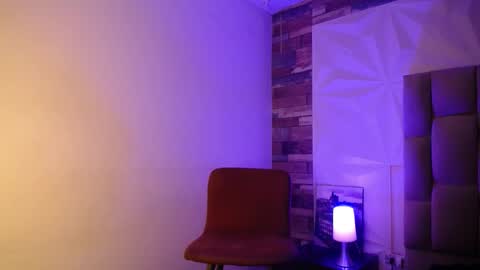 Snapshot of azaahara_ chatting on January 16, 2026, 4:38 am Azahara online show from January 16, 2026, 4:38 am