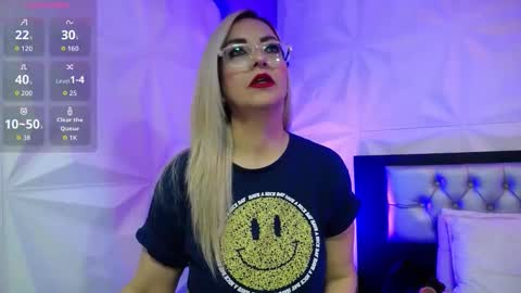 Snapshot of azaahara_ chatting on February 21, 2026, 3:18 am Azahara online show from February 21, 2026, 3:18 am